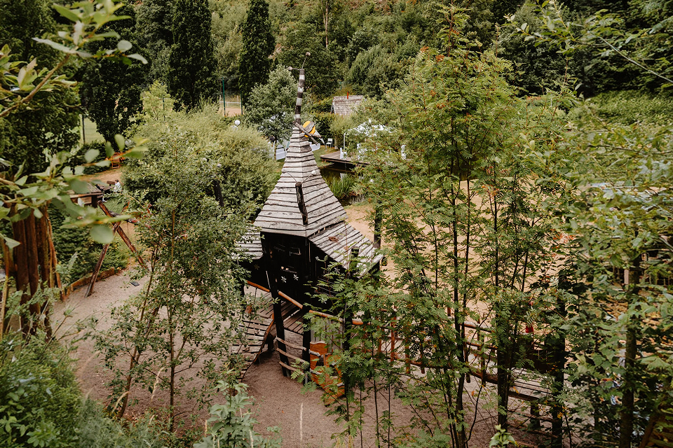 Holzhaus im Wald